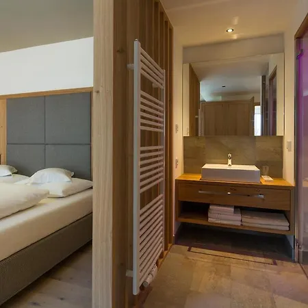 Moelgg Dolomites Residence San Vigilio Chambre photo